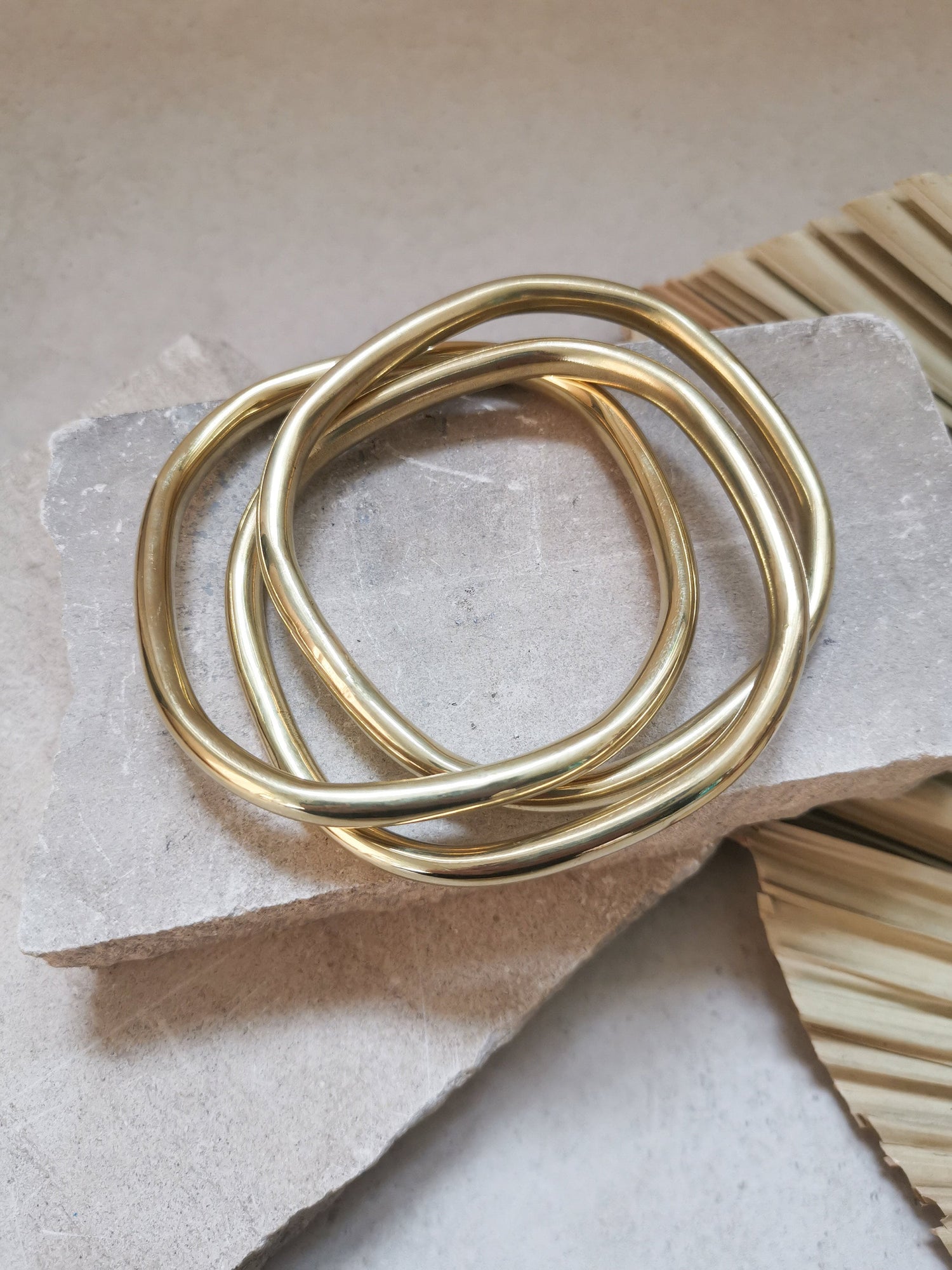 Chunky bracelet made of golden brass, square statement bracelet, wide bangles, tribal golden bangle made of 3 hoops, trio bracelet