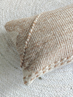 Pouf & Kissenhülle aus Marokko, Beige Creme, Boho Kissen und Bodenkissen, Handmade - CocosyBerlin