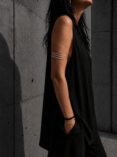 Boho Oberarmreif / Armreif Messing versilbert, Arm Cuff, Oberarm Manschette gehämmert, Festival Schmuck - CocosyBerlin