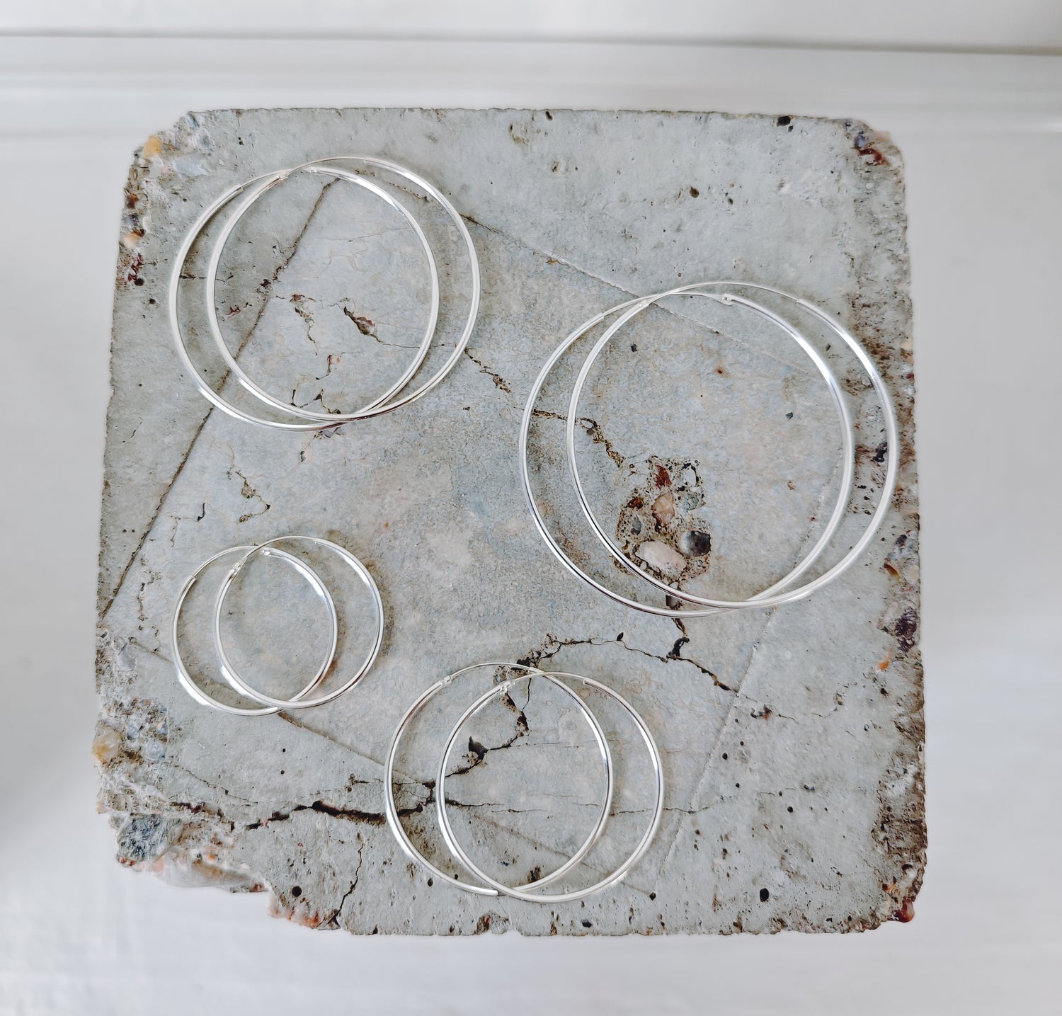 Thin hoop earrings made of 925 silver in 30mm, 40mm, 50mm, 60mm, sterling silver hoop earrings, fine and lightweight silver earrings