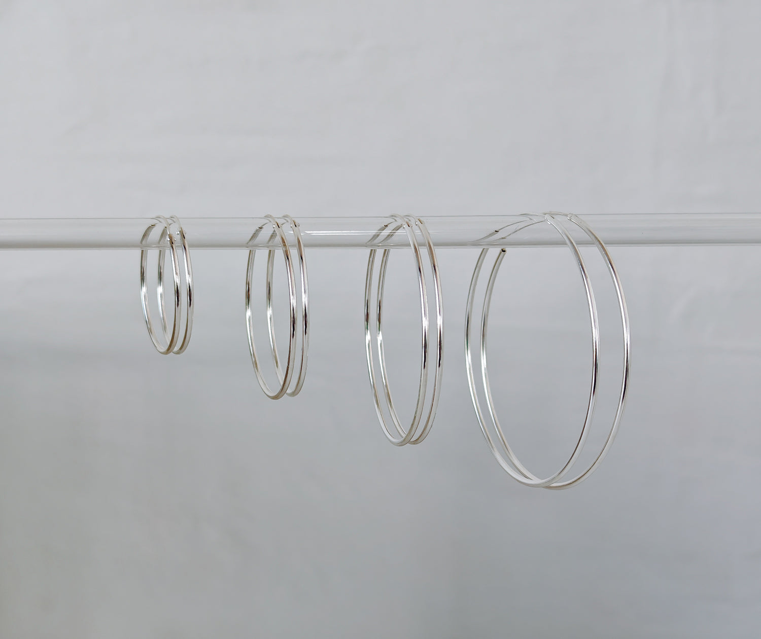 Thin hoop earrings made of 925 silver in 30mm, 40mm, 50mm, 60mm, sterling silver hoop earrings, fine and lightweight silver earrings