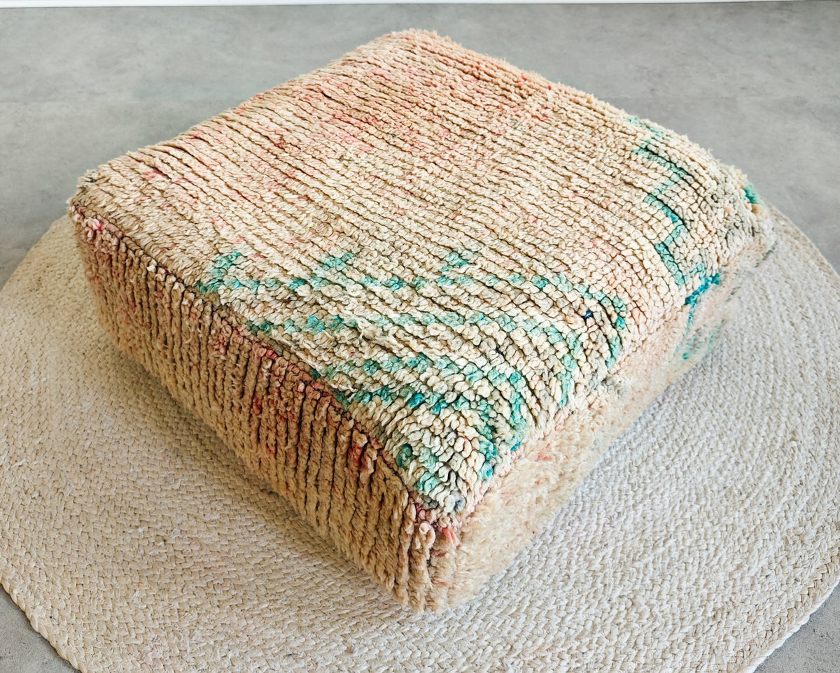 Vintage Pouf aus Marokko, Bodenkissen quadratisch, Meditationskissen, Handarbeit - CocosyBerlin