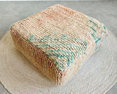 Vintage Pouf aus Marokko, Bodenkissen quadratisch, Meditationskissen, Handarbeit - CocosyBerlin