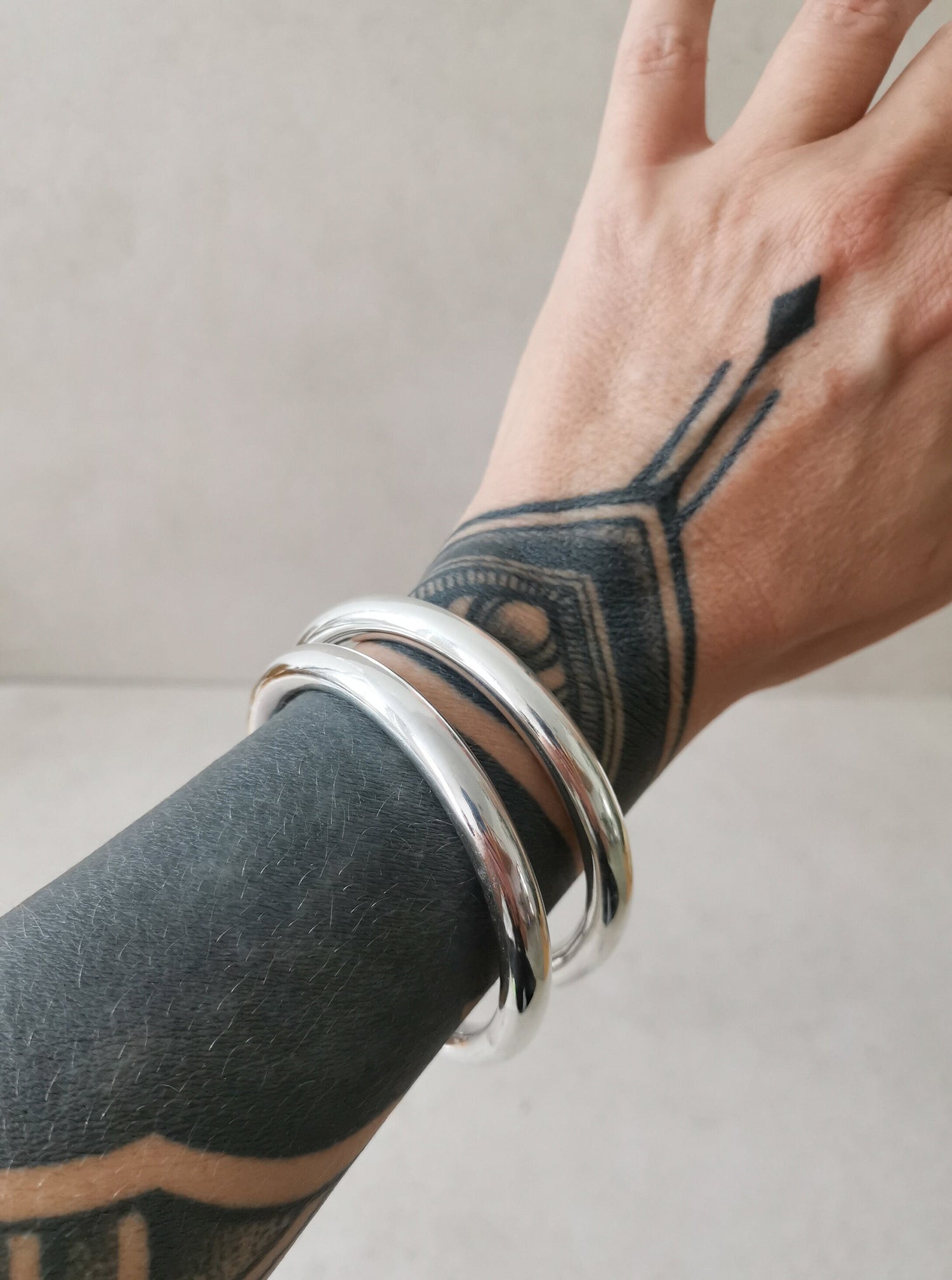 Bracelet épais en argent sterling, bracelet tendance en argent 925, bracelet large, bracelet tribal, bracelet simple minimaliste