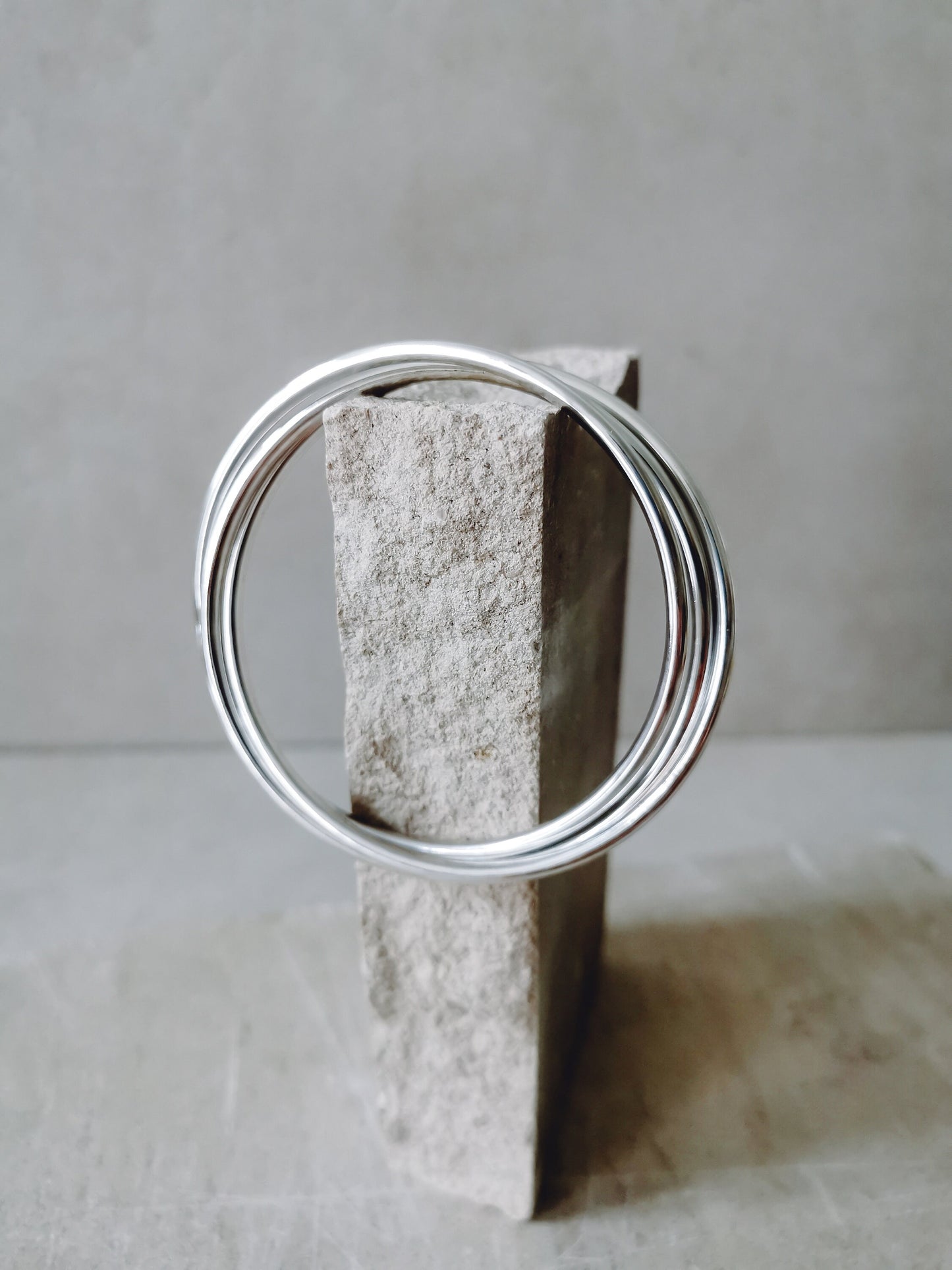 Chunky Trio Armreif aus 925 Silber, Statement Triple Armband, breite Armreifen, Tribal Armreif aus 3 Reifen