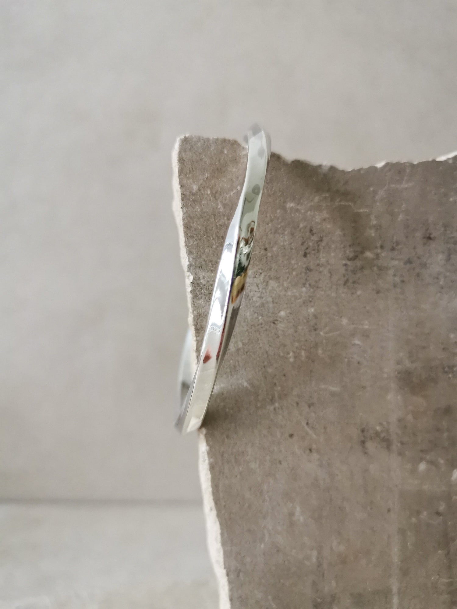 Twisted bangle made of sterling silver, statement twisted bangle made of 925 silver, minimalist simple bangle