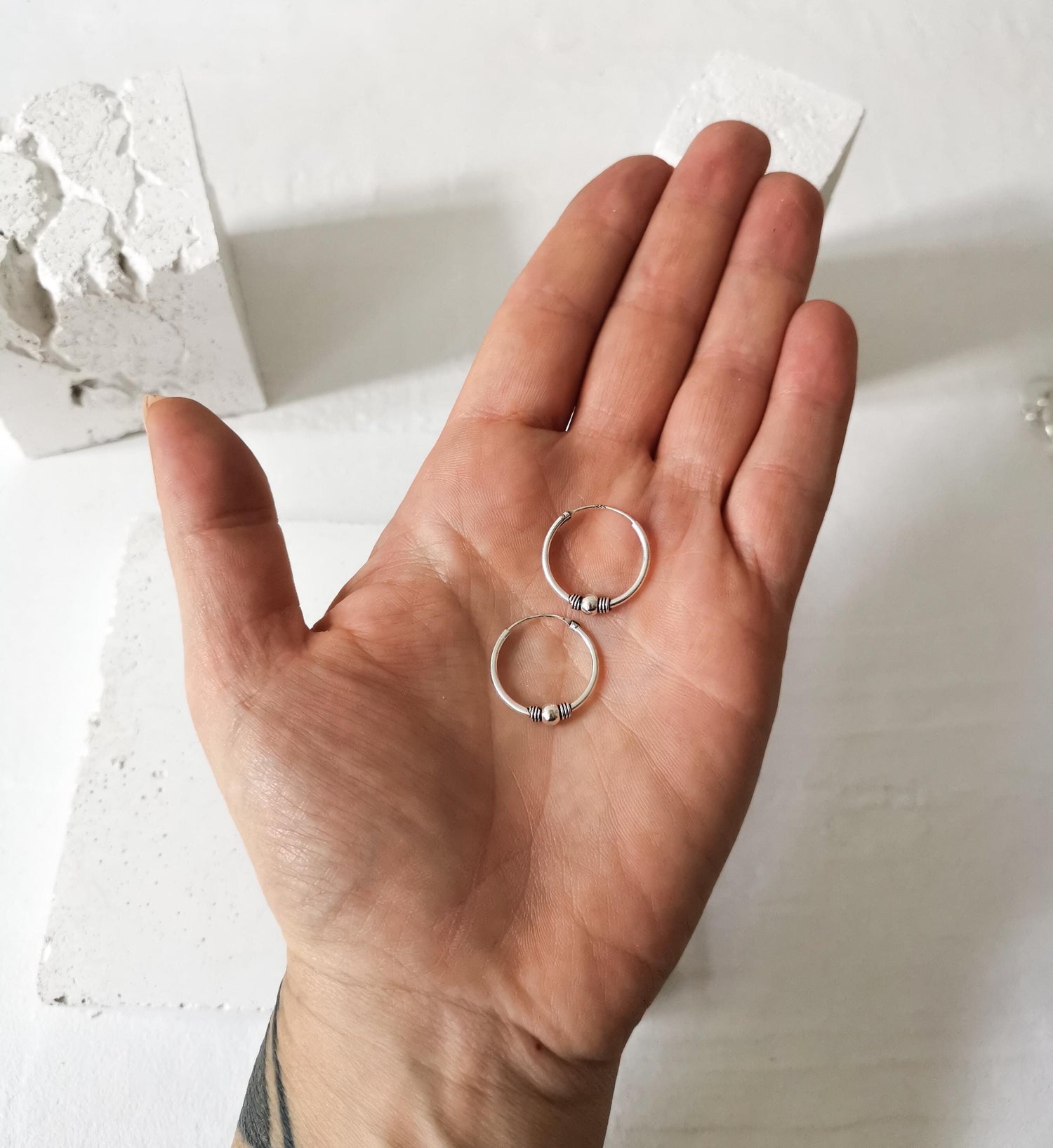 Bali hoop earrings 20mm made of 925 silver, sterling silver small hoop earrings, silver 925 boho hoop earrings