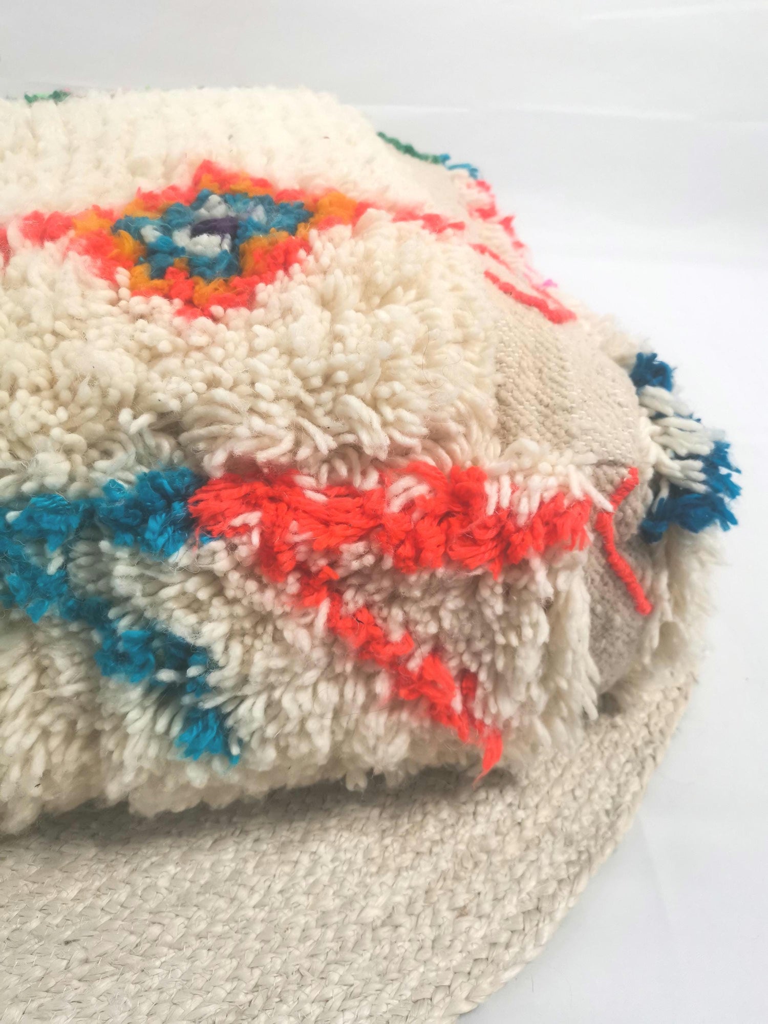 Marokkanischer Pouf, Berber Bodenkissen, Sitzkissen aus Wolle, Vintage Kissen, Boho Sitzkissen Beni Ourain