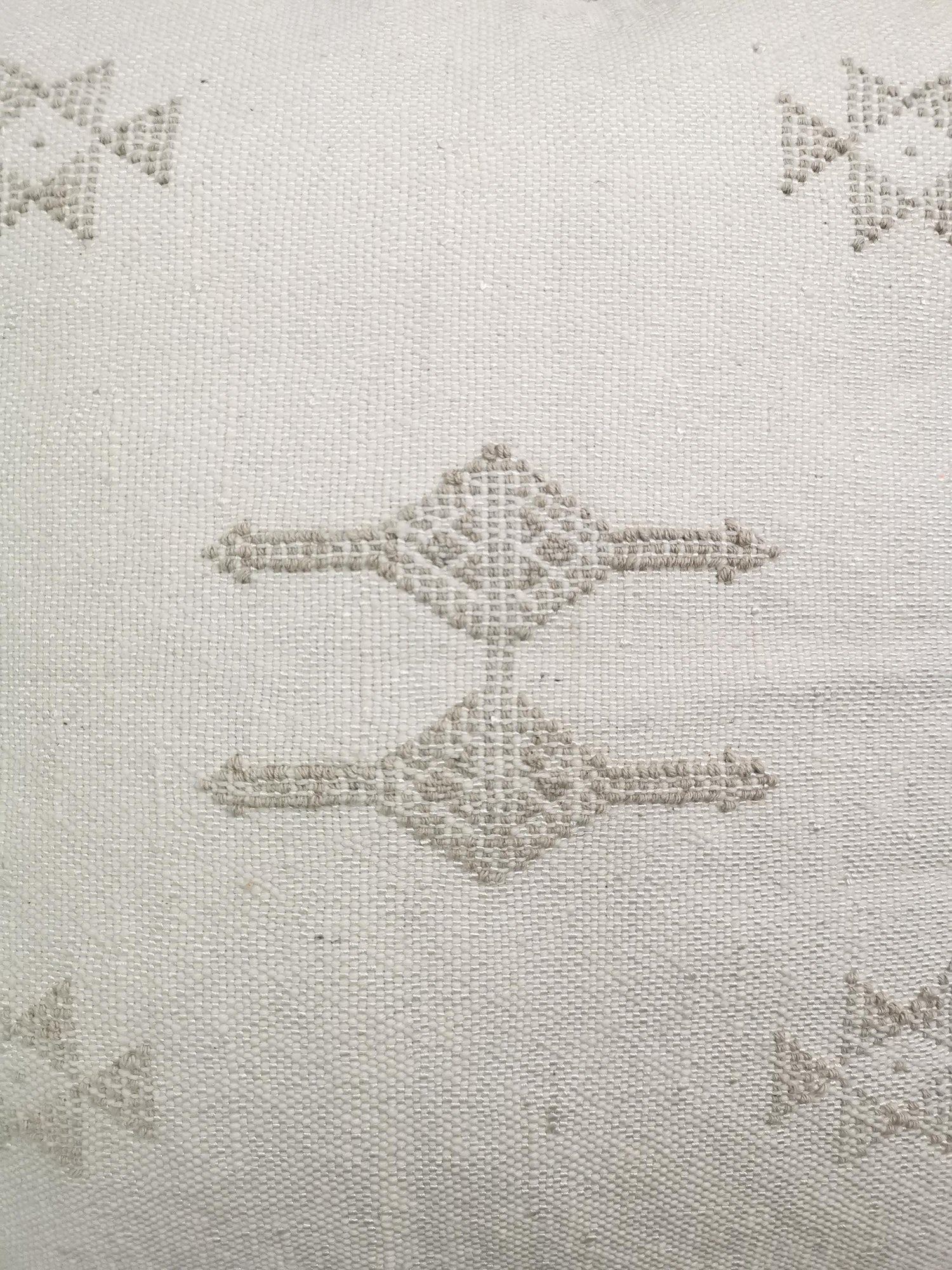 Sabra Kissen aus Marokko, Boho Eklektische Kissenhülle, Marokkanischer orientalischer Kissenbezug in Weiss
