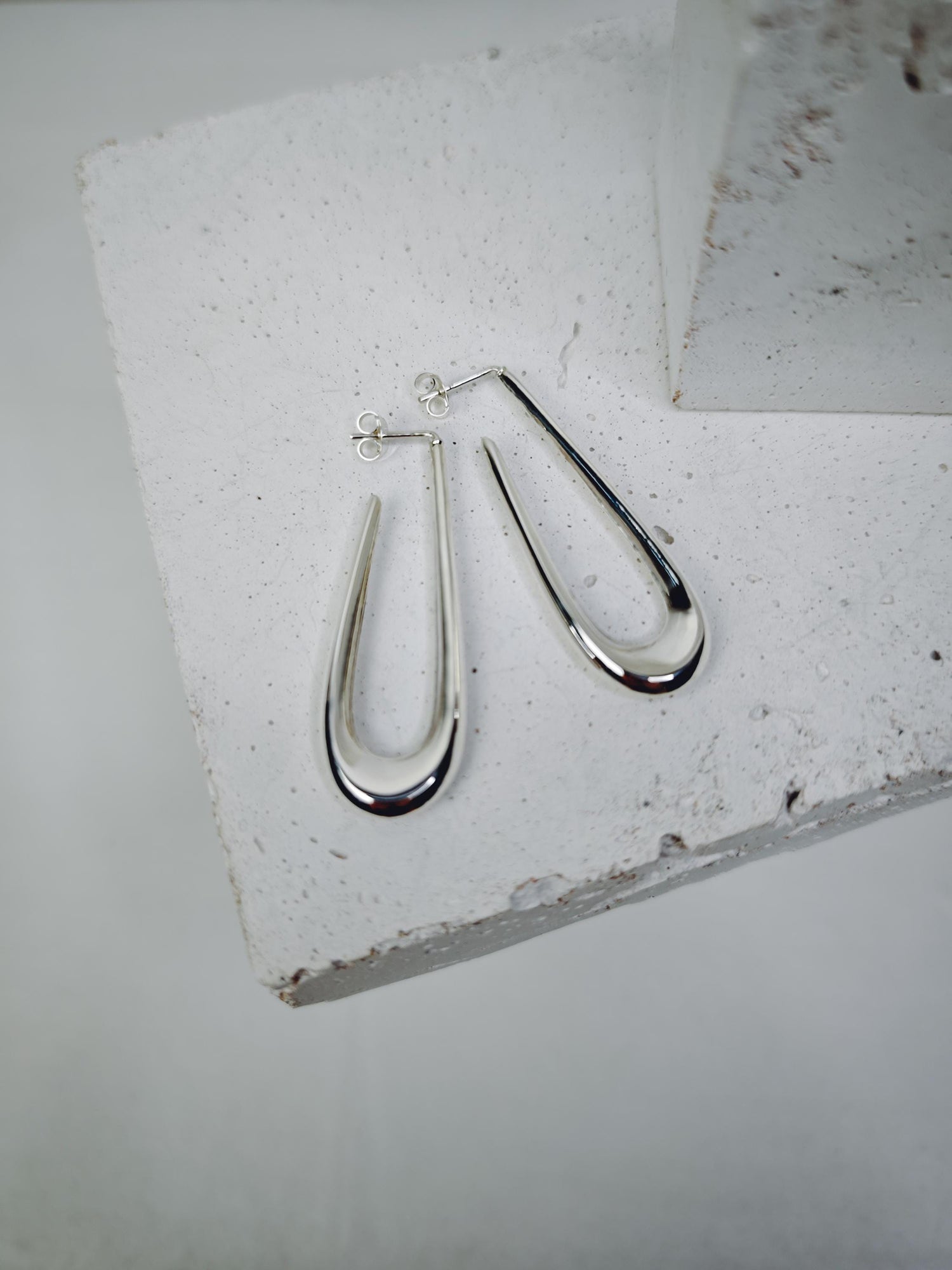 Long open oval 925 silver hoop earrings, minimalist stud earrings, sterling silver hoop earrings oval
