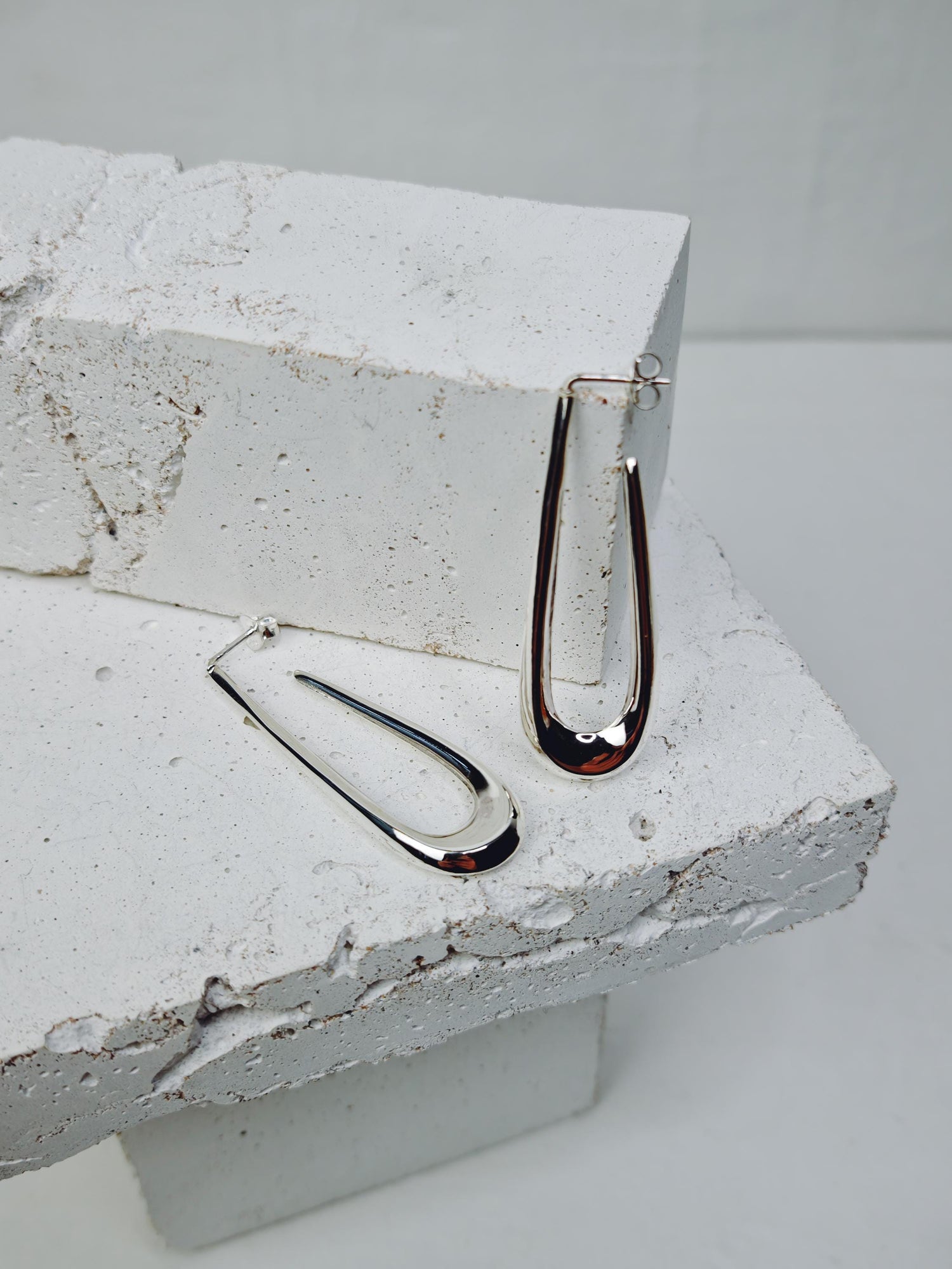Long open oval 925 silver hoop earrings, minimalist stud earrings, sterling silver hoop earrings oval