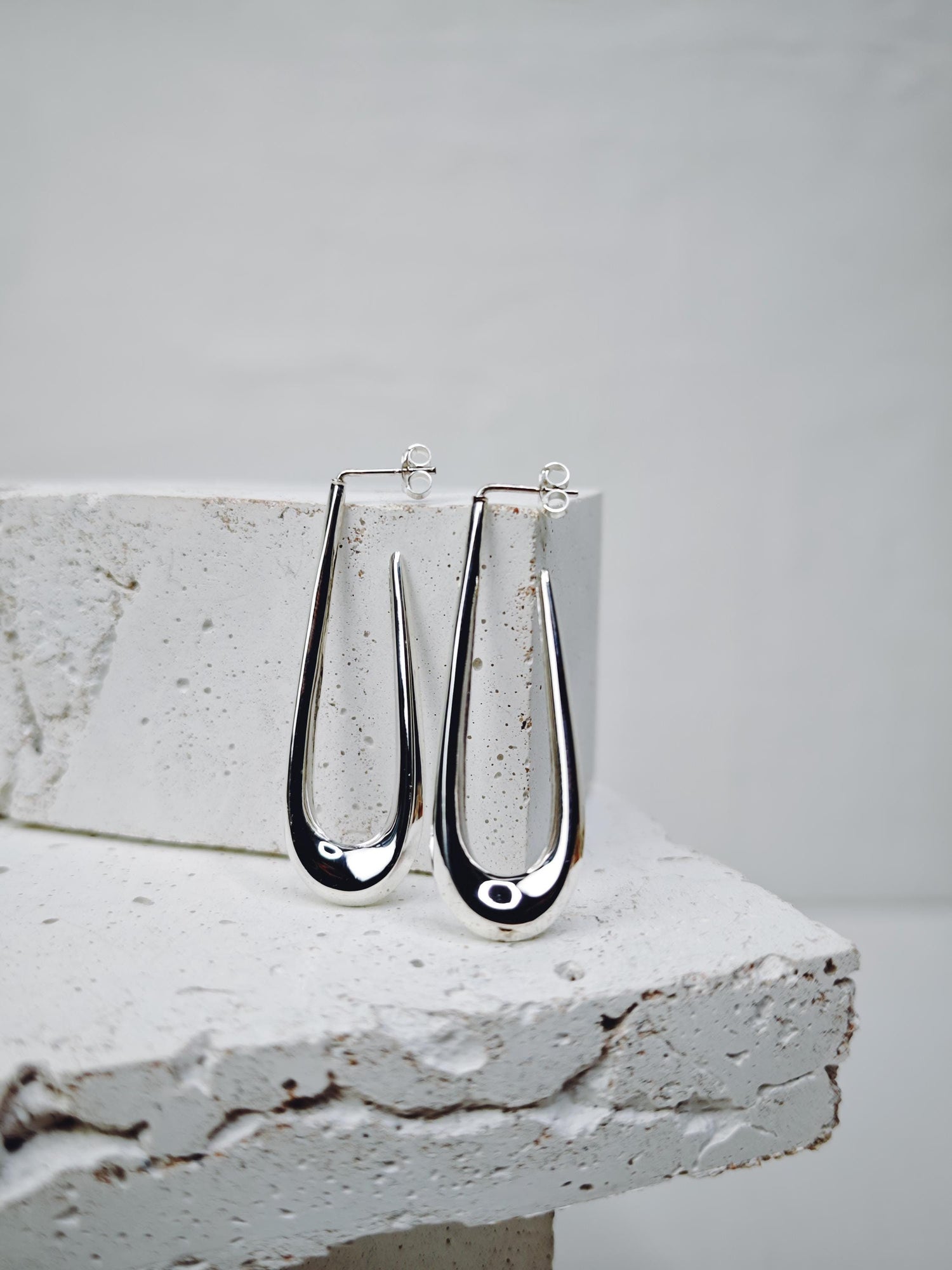 Long open oval 925 silver hoop earrings, minimalist stud earrings, sterling silver hoop earrings oval