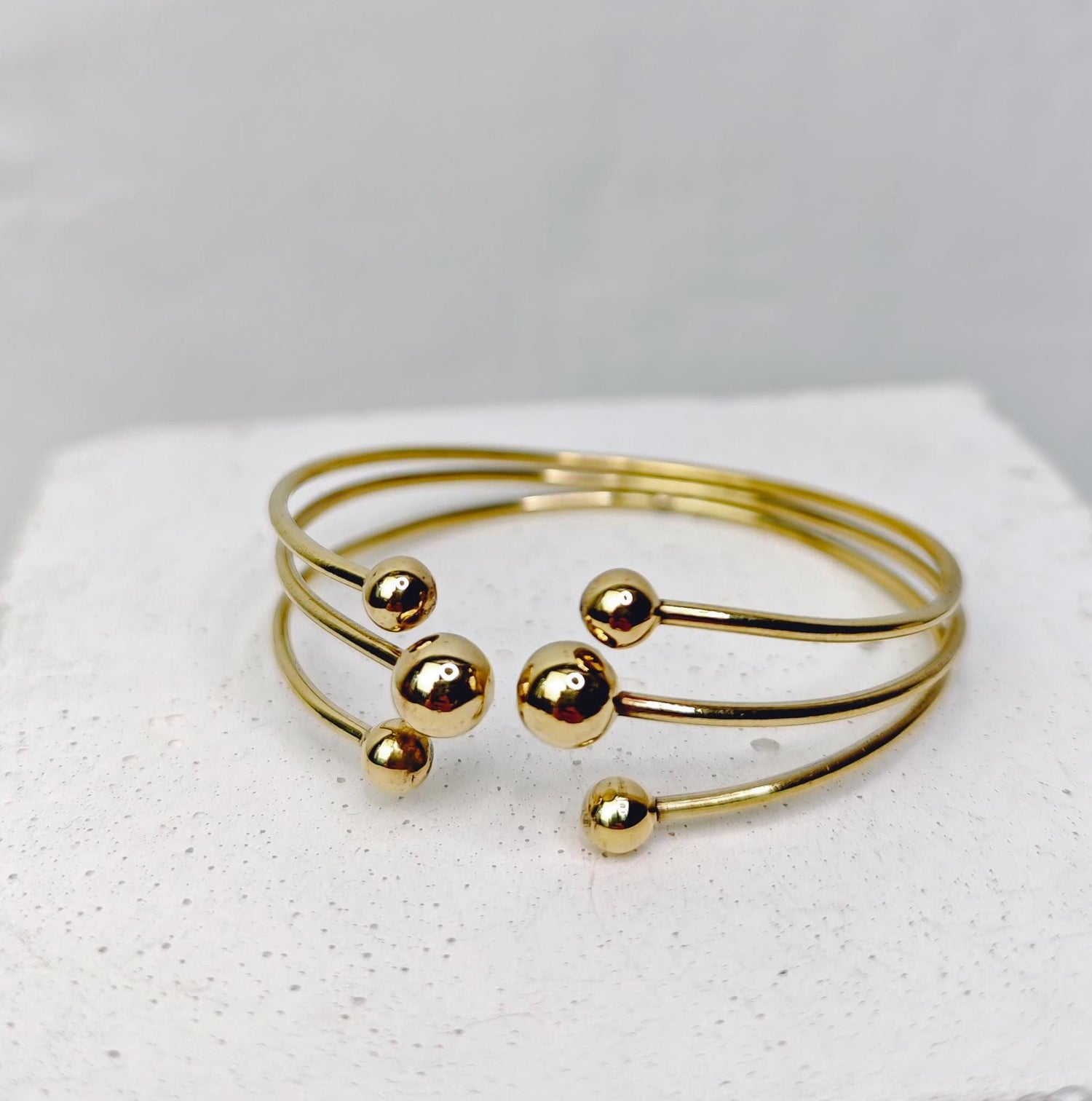 Bracelet réglable doré, bracelet boule, bracelet ludique en laiton, manchette bracelet doré