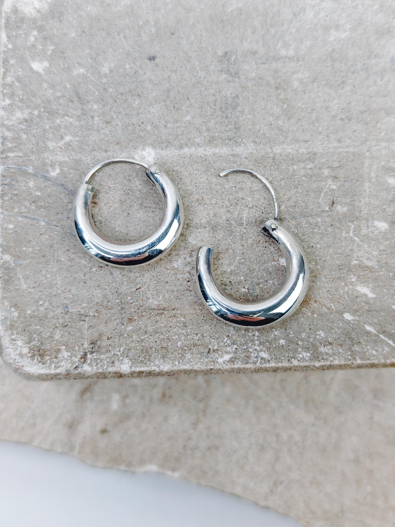 Boucles d'oreilles créoles demi-lune en argent 925, créoles épaisses en argent sterling 20 mm, créoles larges minimalistes