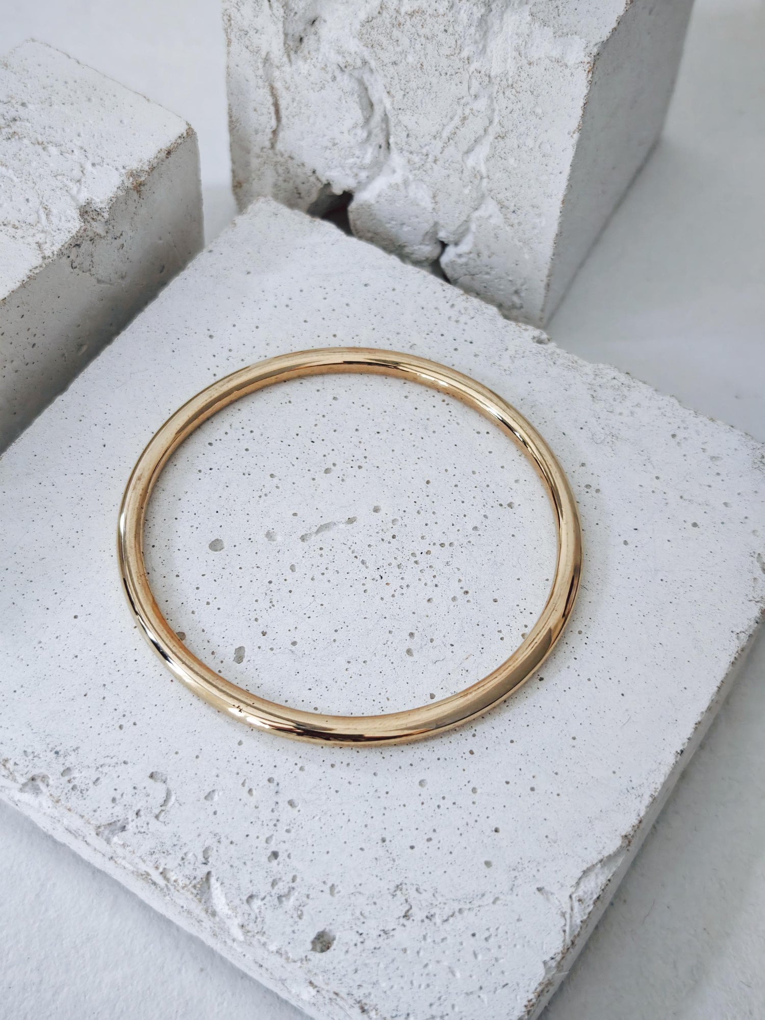 Massiver Messing Armreif, Statement schwerer breiter Armreif, Tribal Armreif, Festival Schmuck