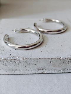Chunky Creolen aus Silber 925, Breite offene Ohrringe, Dicke minimal Statement Hoops - CocosyBerlin