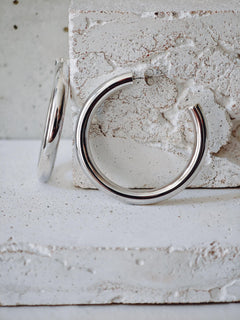 Chunky Creolen aus Silber 925, Breite offene Ohrringe, Dicke minimal Statement Hoops - CocosyBerlin