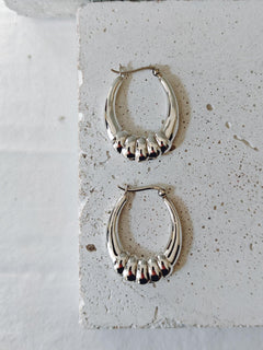 Statement ovale Creolen 925 Silber, Croissant Design Ohrringe, Chunky Hoop Ohrringe minimalistisch - CocosyBerlin