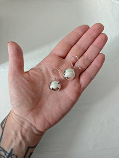 925 Silber Kugel Ohrringe hängend, Minimal Bubble Ohrhänger, Sommer Schmuck minimalitisch - CocosyBerlin