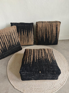 Moderner Pouf Schwarz Natur, Handgemachtes Bodenkissen Marokko, Minimalistisch Boho Interior - CocosyBerlin
