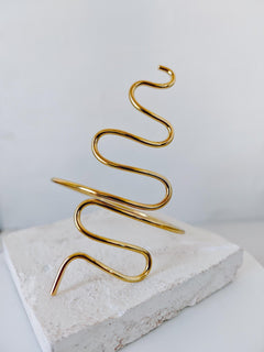 Oberarmreif aus Messing Gold, Boho Armreif Schlange, minimalist Arm Cuff, Statement Armschmuck - CocosyBerlin