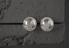 Minimalistische Kugel Ohrstecker aus 925 Silber, Silber Ohrringe 14 mm Kugel, Bubble Ohrringe - CocosyBerlin