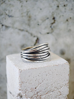 Statement Silber Ring gewickelt, Chunky Wire Wickelring aus 925 Silber - CocosyBerlin