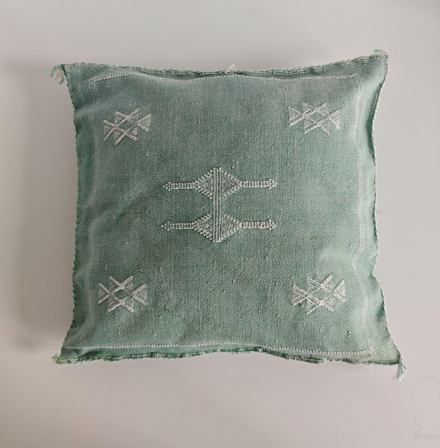 Sabra Kissen aus Marokko | Kaktusseide Kissenhülle | Boho Wohnkissen | Marokkanisches Sofakissen | Orientalisches Dekokissen | Handgewebt