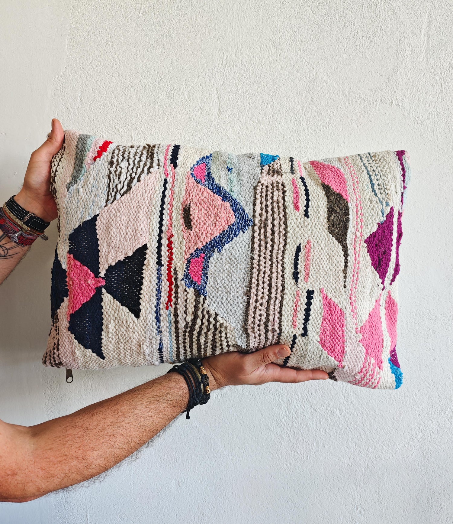 Kissen Baumwolle mit geometrischem Muster, Upcycling von Stoff, Boho, Unikat, Minimal, Rosa Weiss, Pastellfarben