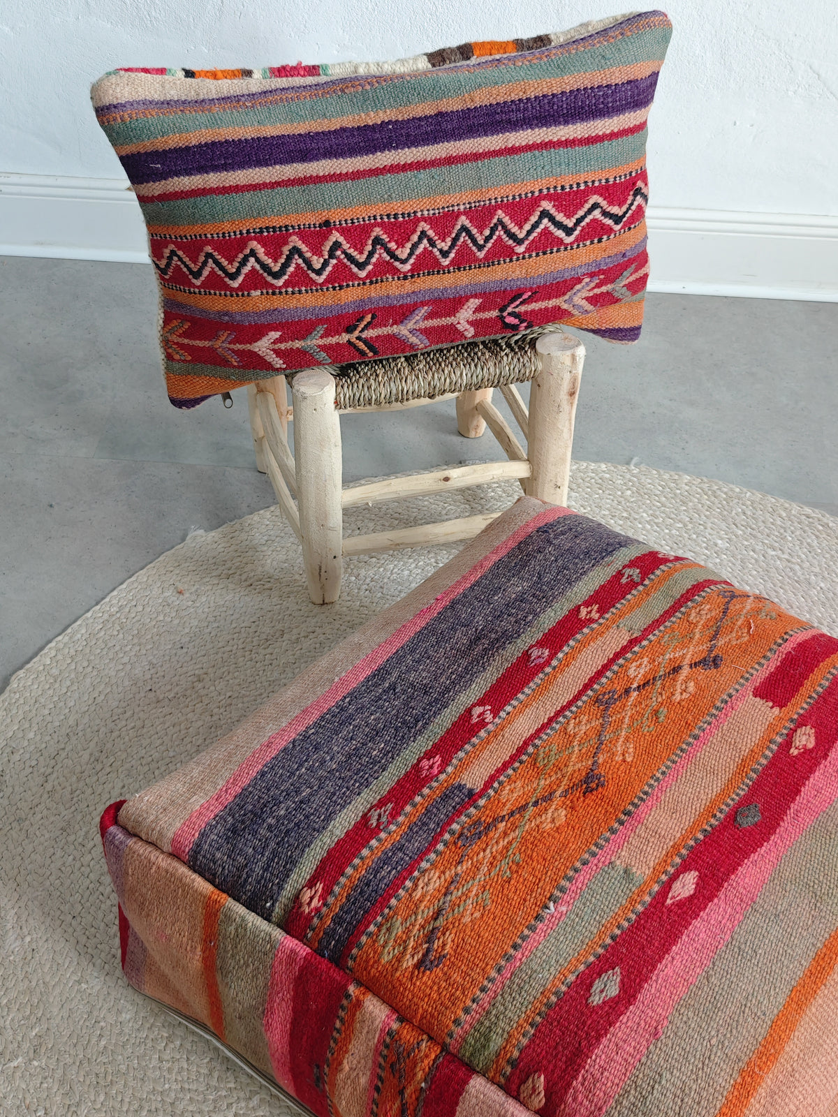 Vintage Pouf und Kissenhülle aus Marokko, Bodenkissen, Boho Meditationskissen