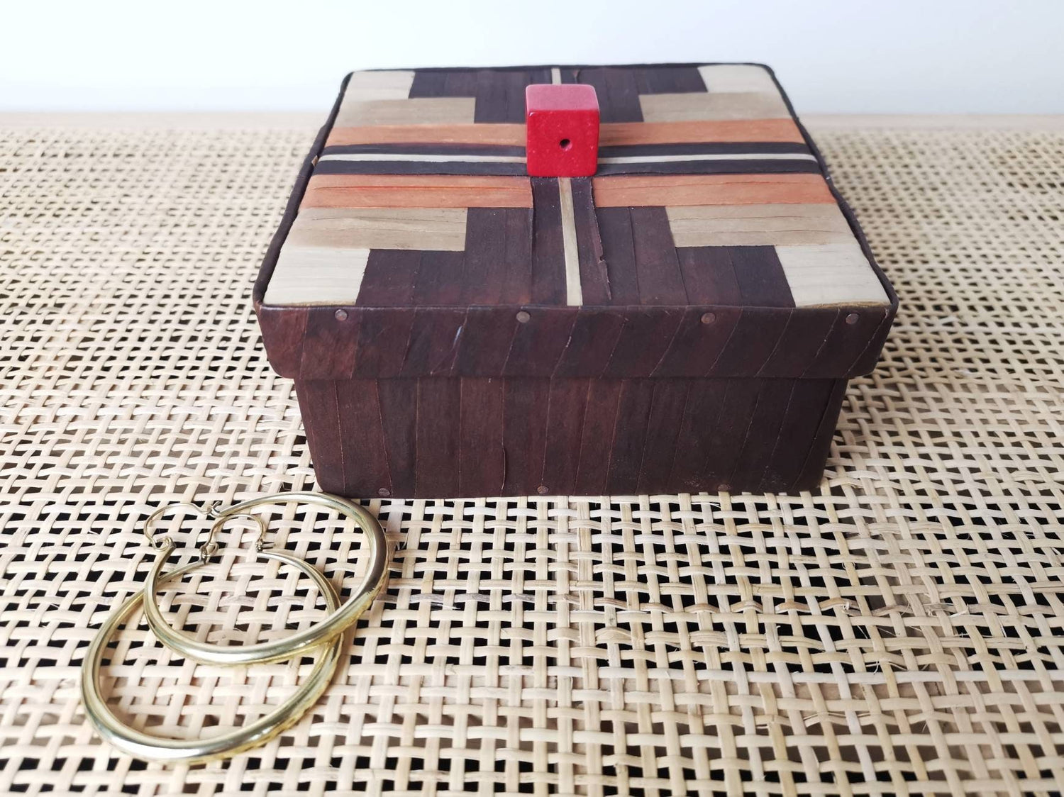Original vintage jewelry box, jewelry box, boho hippie 70s jewelry box, handmade from raffia, reed, natural fiber. unique!