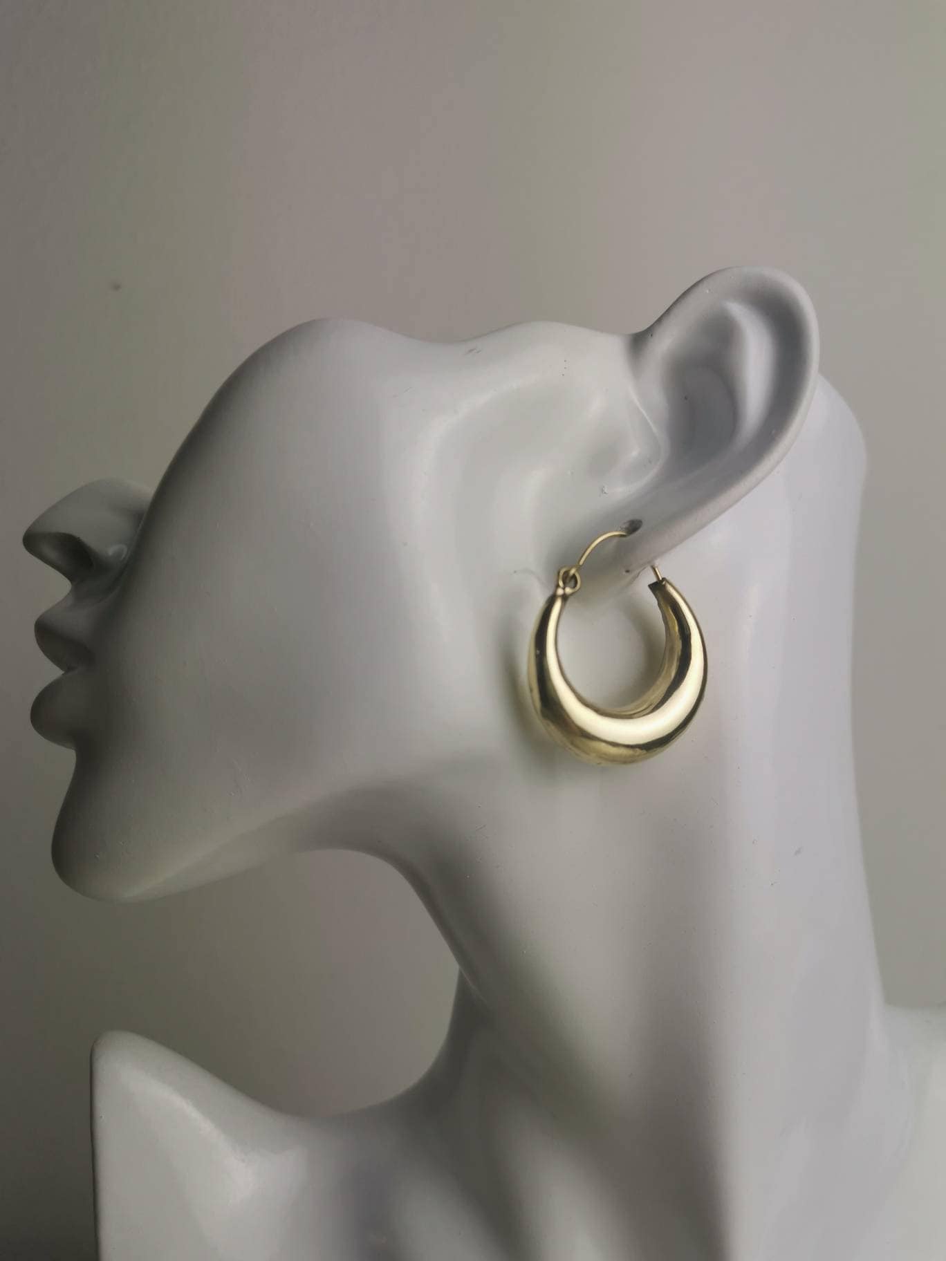 Small light wide chunky brass hoop earrings, brass earrings, statement earrings, hippie boho earrings, gold hoops, 3 cm