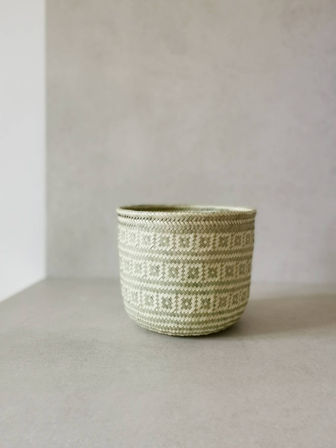Boho Mexican style basket, cosmetic basket, storage basket, plant basket