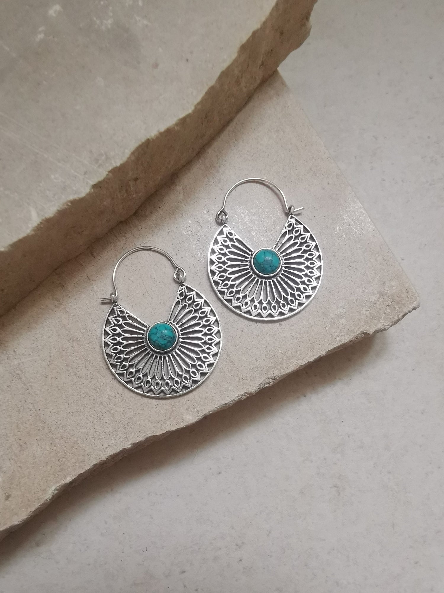 Brass earrings with turquoise, mandala earrings, silver earrings made of brass, boho earrings, hippie jewelry, festival jewelry