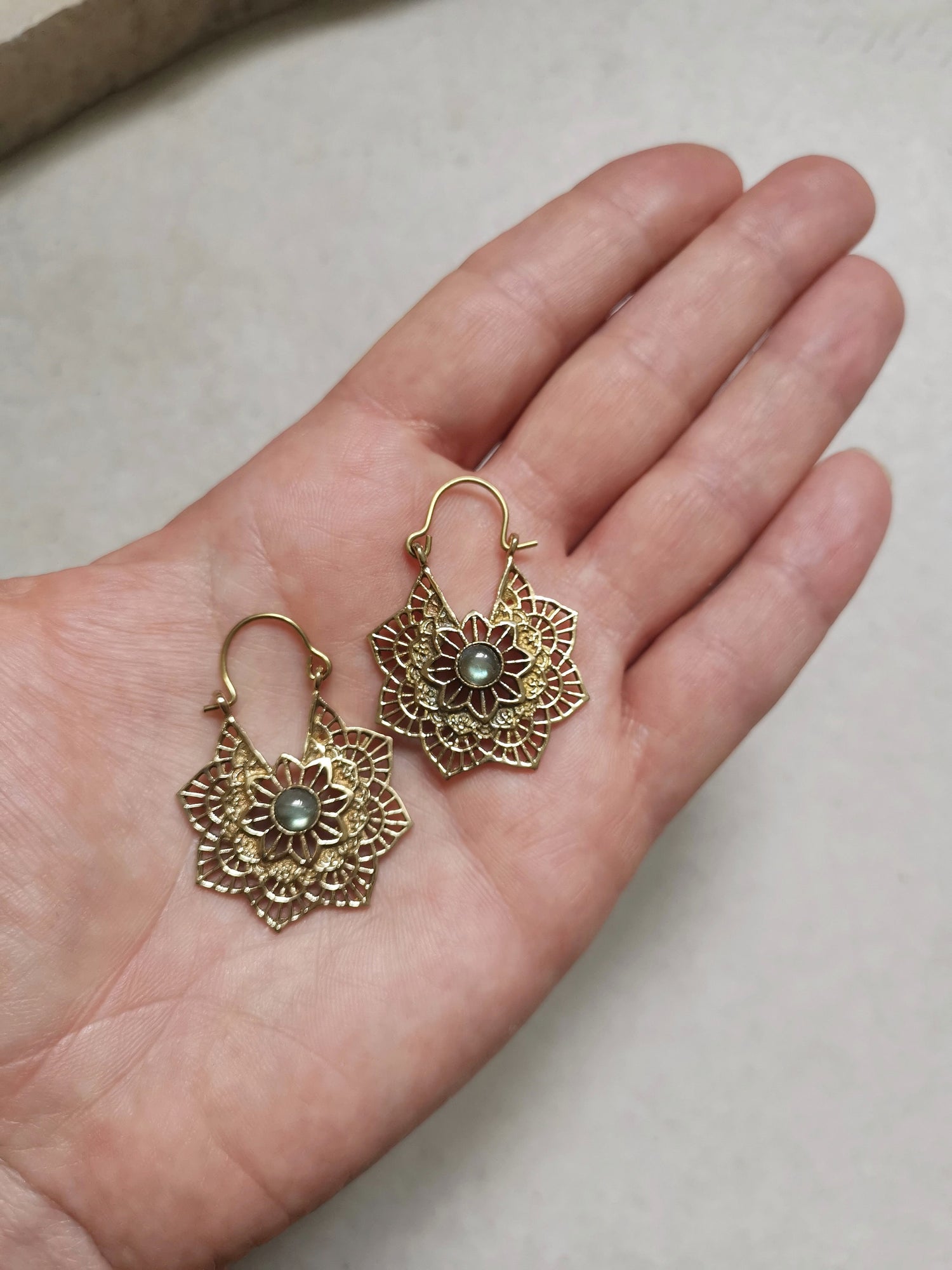 Brass earrings with Labradorite, Small Mandala Flower Earrings, Golden Earrings, Boho Earrings, Hippie Jewelry, Festival Jewelry