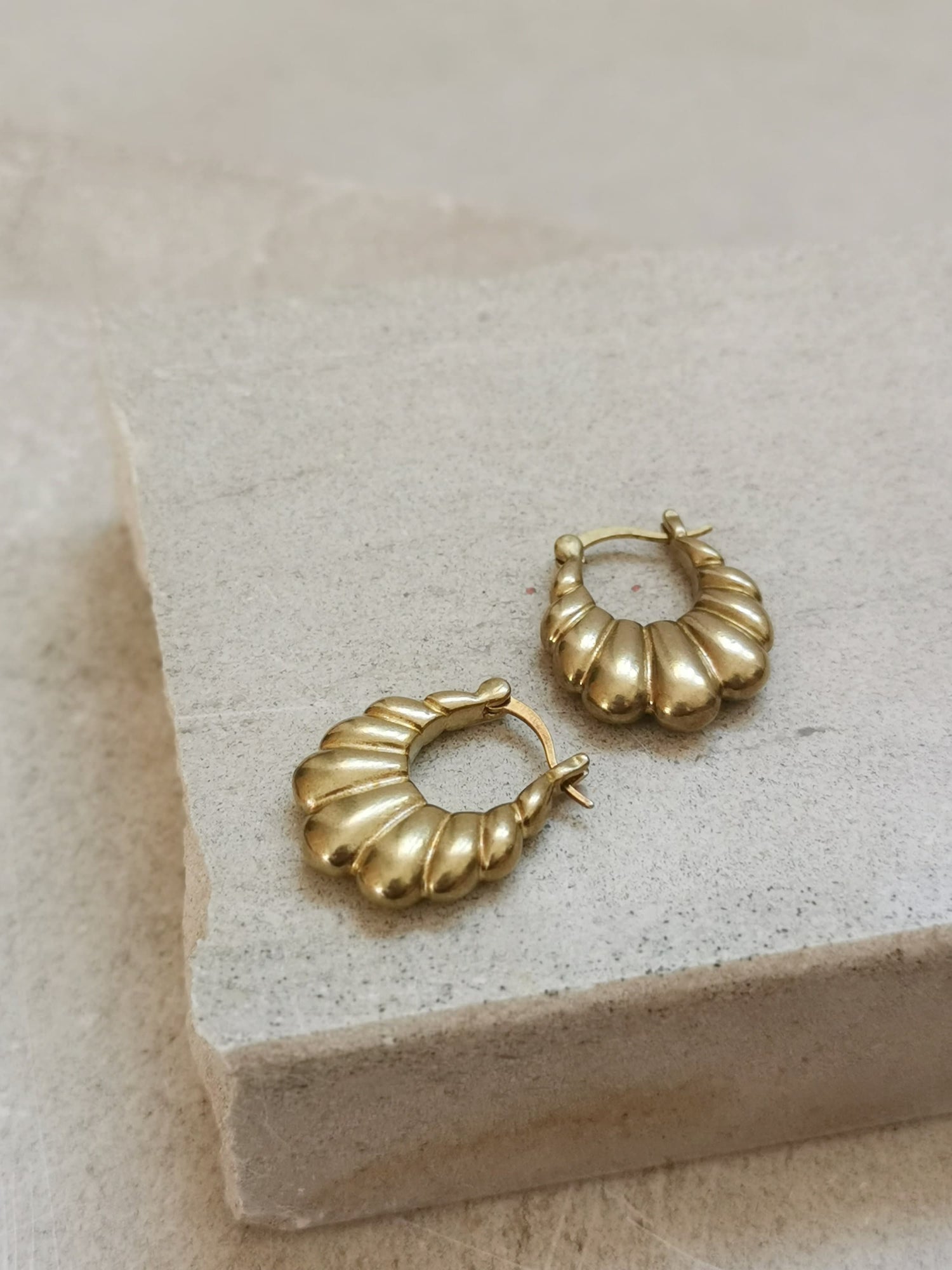 Boucles d'oreilles créoles croissant en laiton doré, petites créoles épaisses, créoles ovales