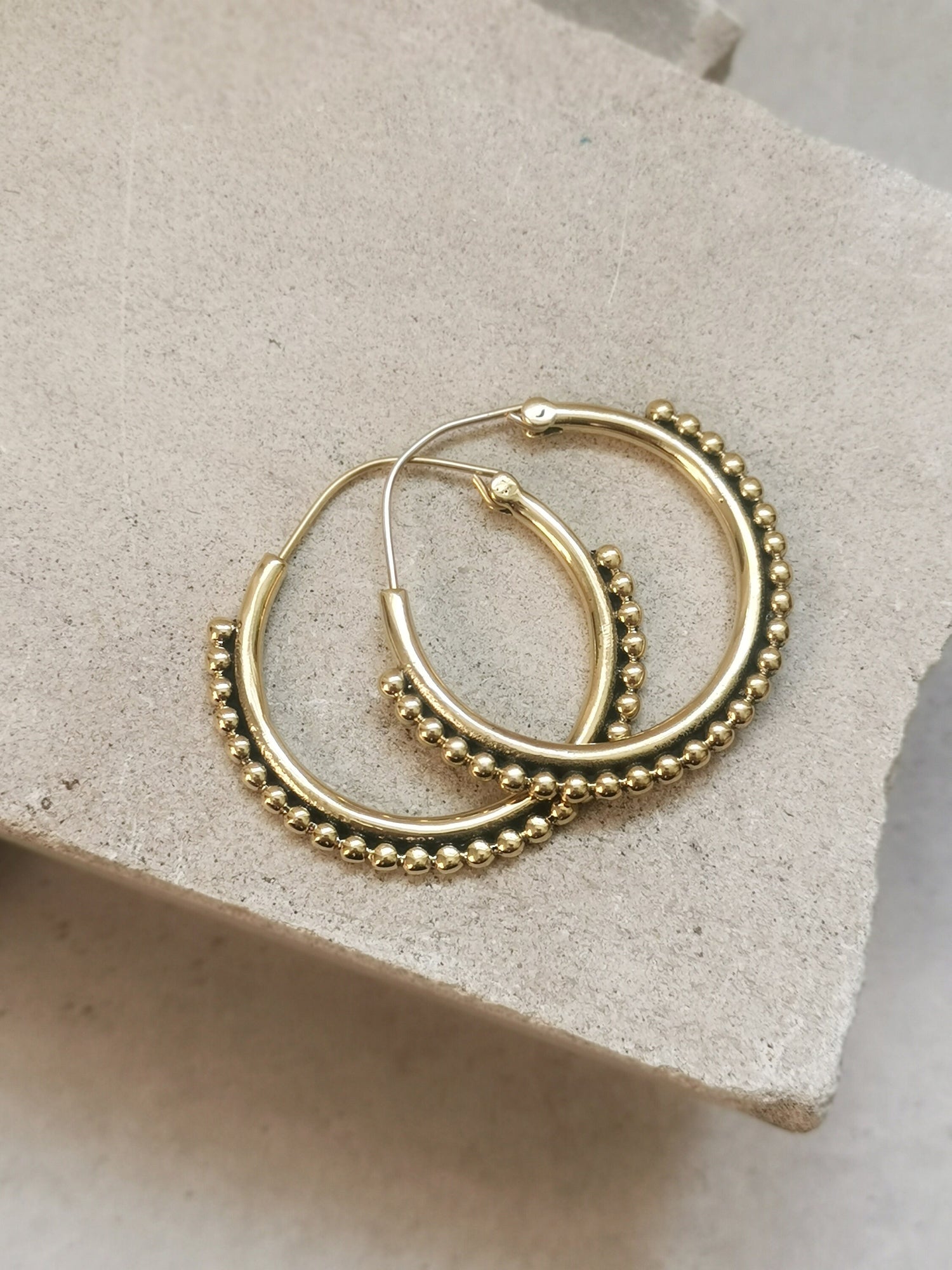 Ball hoop earrings, brass hoop earrings 40mm, boho hippie hoop earrings, Bali hoop earrings, gold hoops
