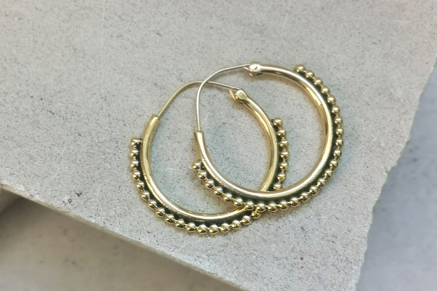Ball hoop earrings, brass hoop earrings 40mm, boho hippie hoop earrings, Bali hoop earrings, gold hoops