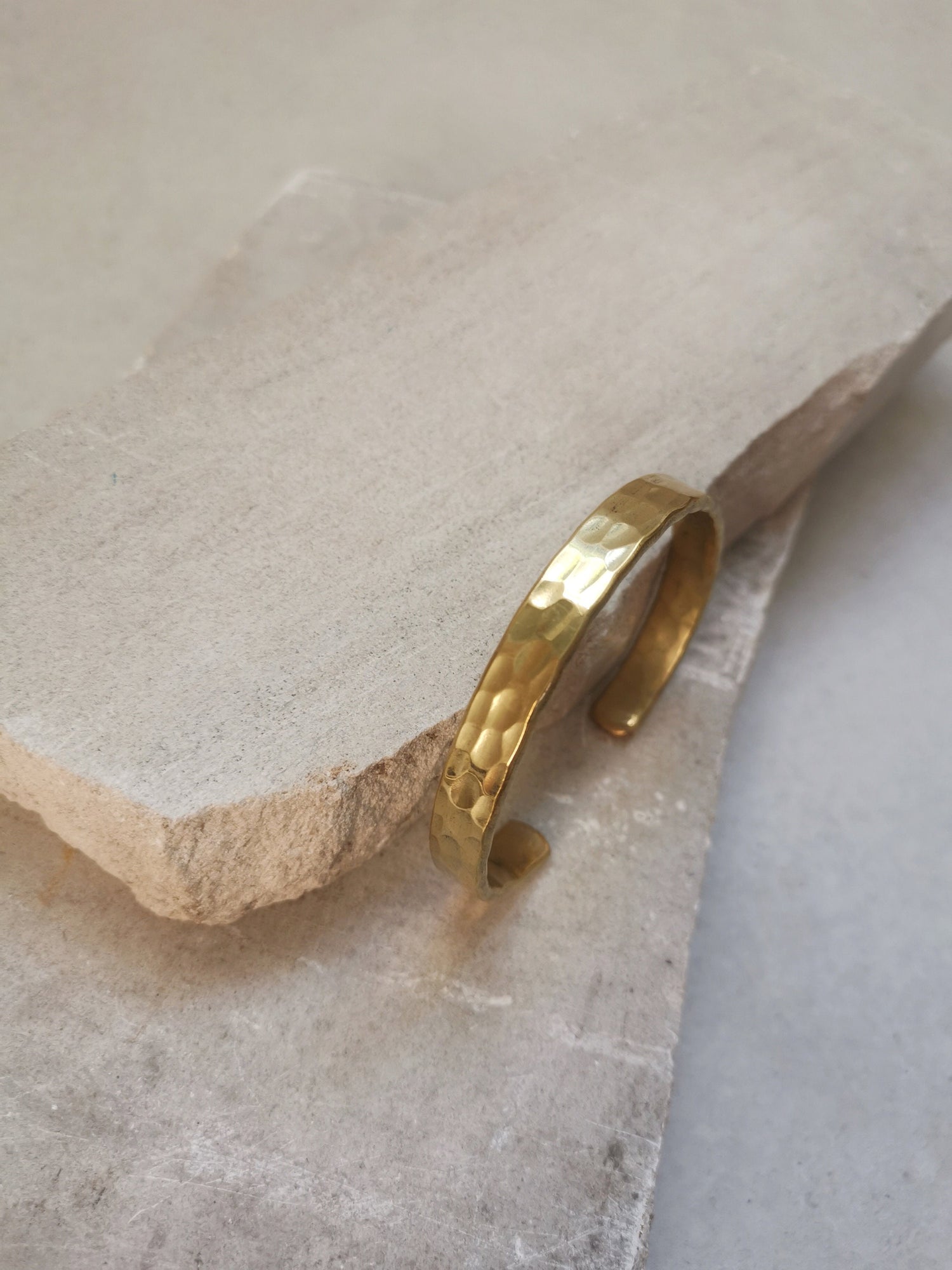 Wide bracelet made of golden brass adjustable, bangle made of solid brass hammered gold, minimalist simple bangle