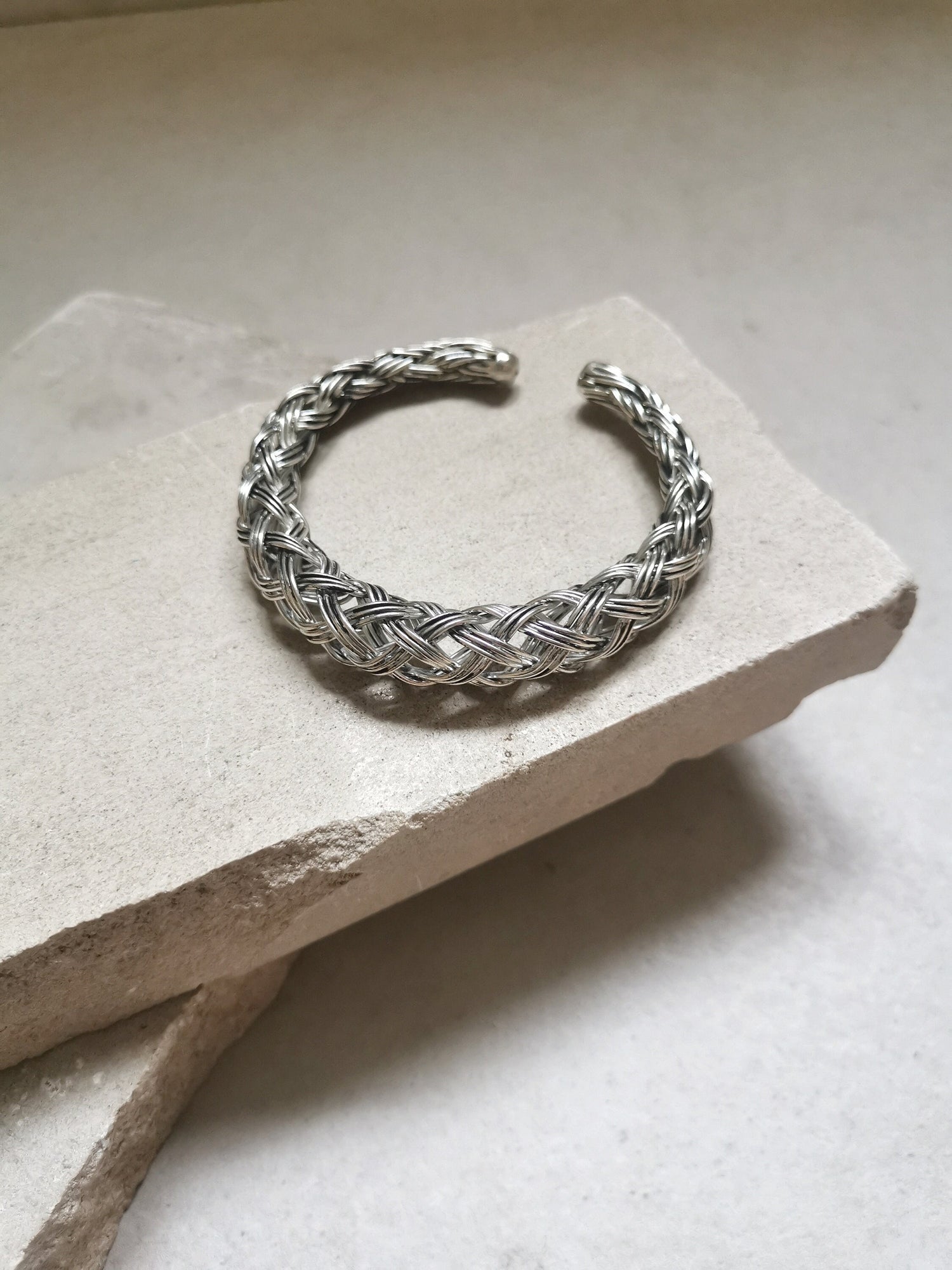 Chunky bracelet made of silver brass, statement bangle, wide bangle, braided bracelet, round bracelet
