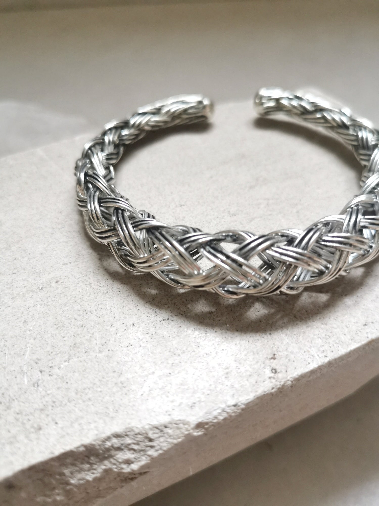 Chunky bracelet made of silver brass, statement bangle, wide bangle, braided bracelet, round bracelet